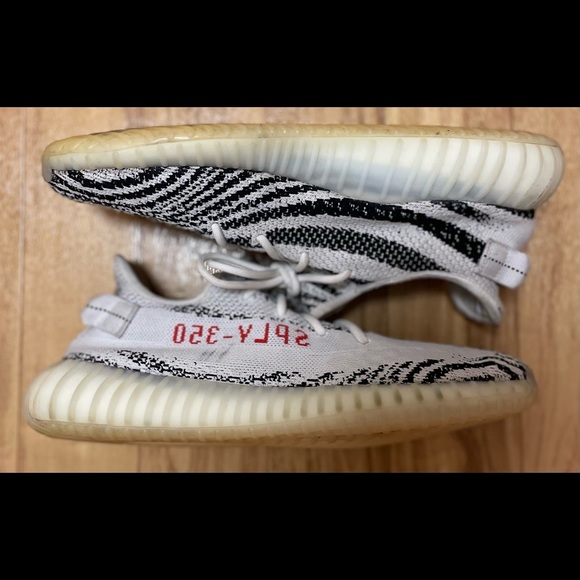 Yeezy Boost 350 v2 “Zebra” size 12 - Picture 1 of 1